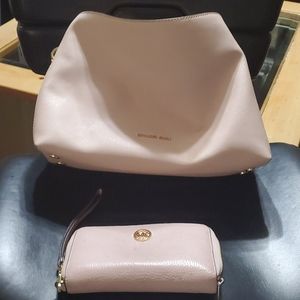 Michael Kors Purse & Wallet